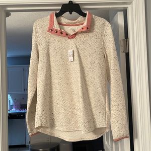 Maurice’s sweatshirt.